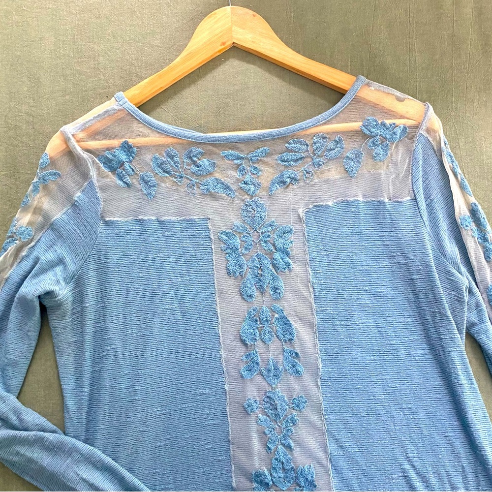 Lace | Lightweight Panel Top